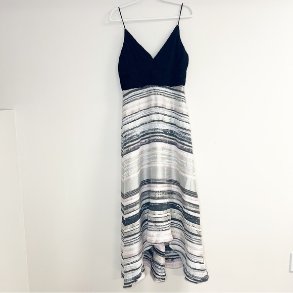 Badgley Mischka Metallic Miramare Gown Size 10 - Picture 5 of 13